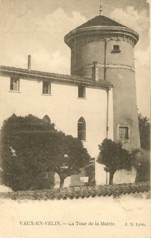 la tour de la mairie